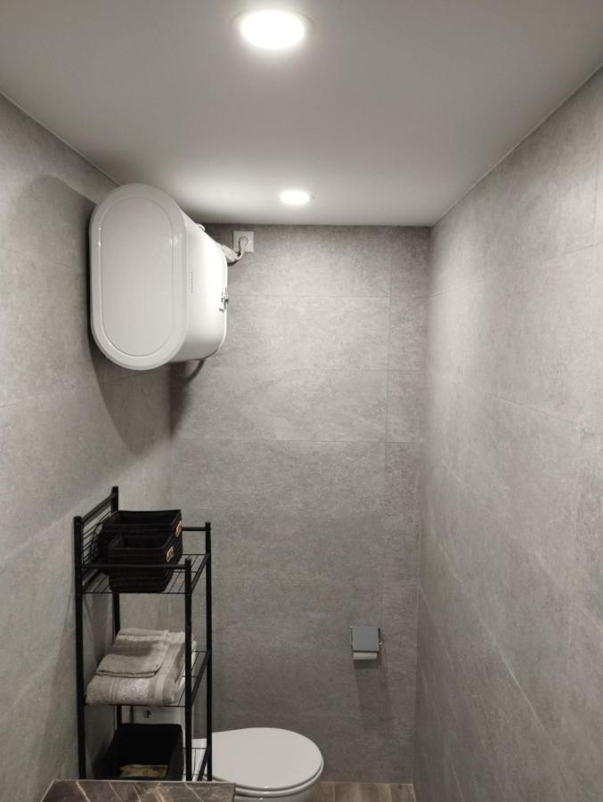 Apartamento Blanco Y Negro En El Centro Alicante Exterior foto