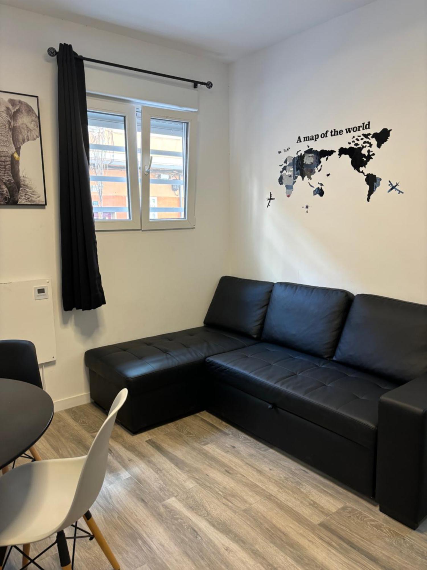 Apartamento Blanco Y Negro En El Centro Alicante Exterior foto